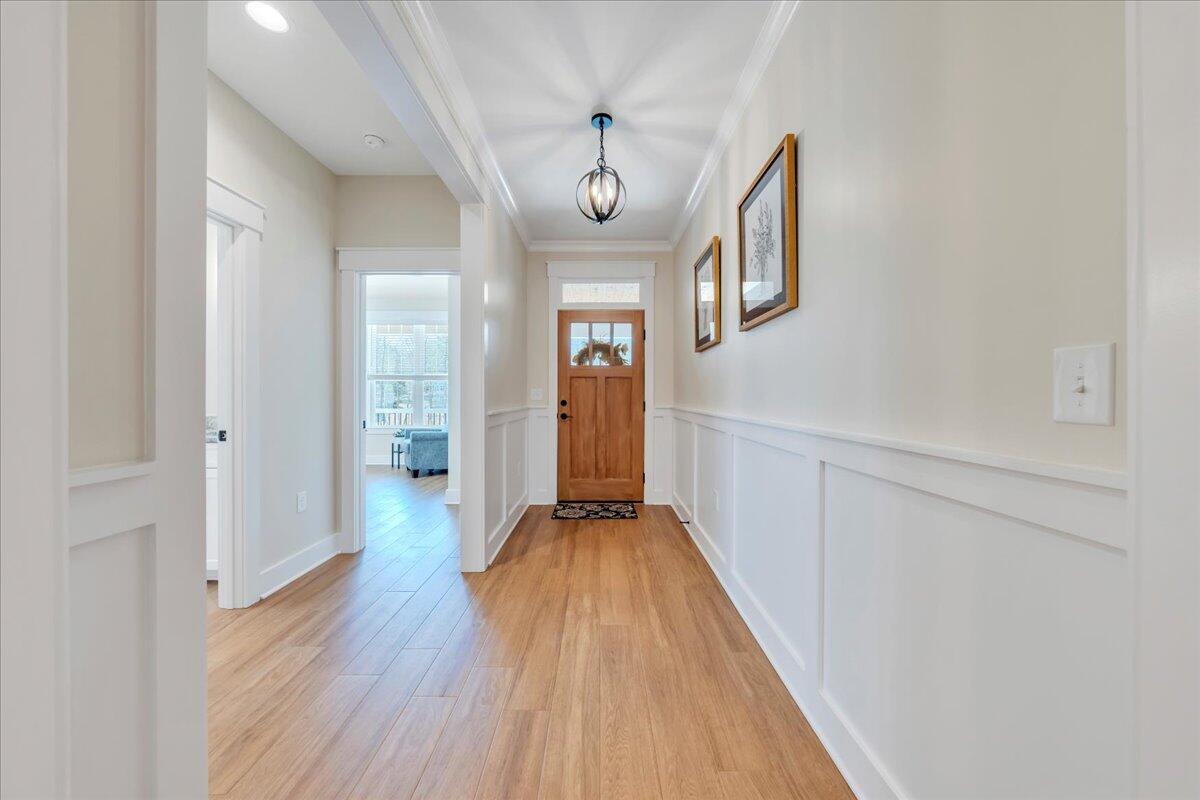 582 Farm DR