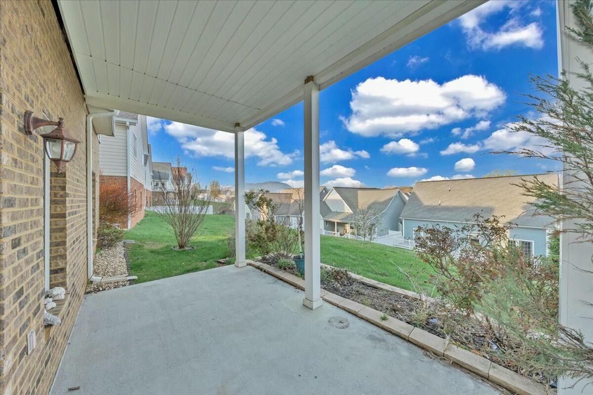 728 N Battery Dr
