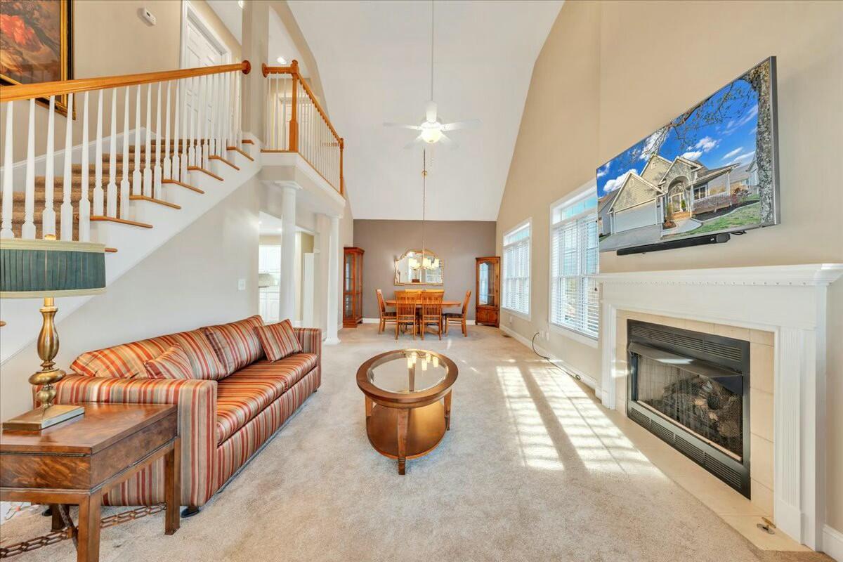 728 N Battery Dr