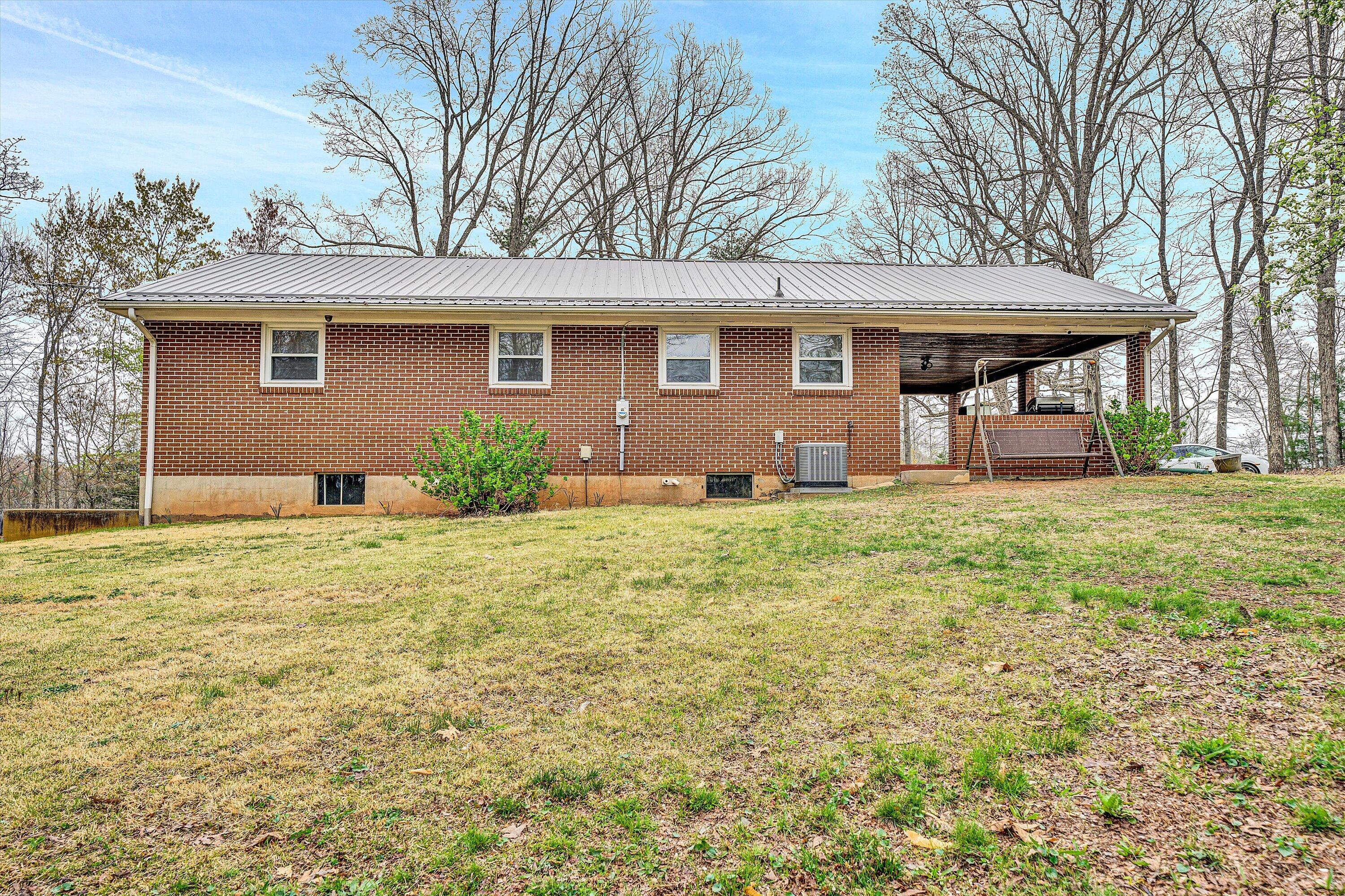 10429 Henry RD