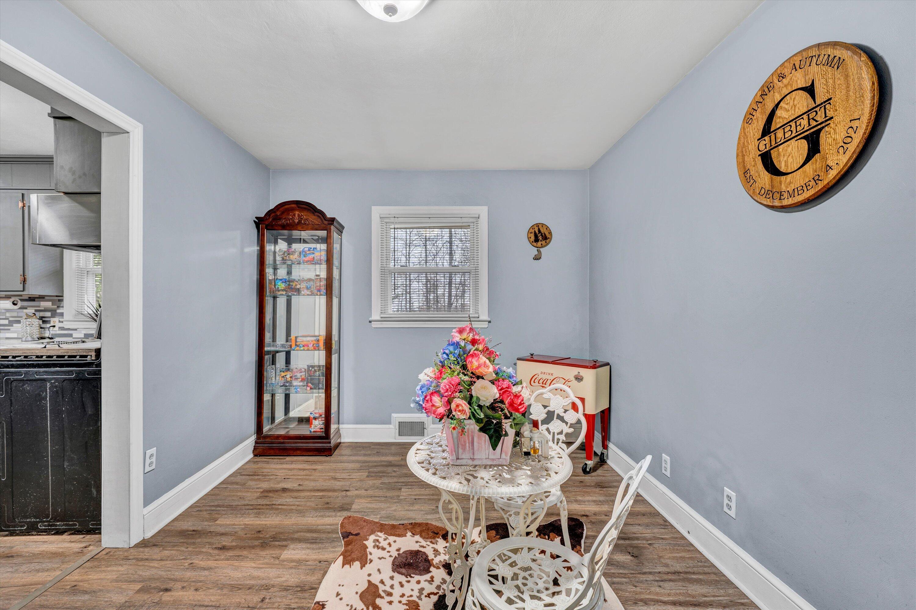 10429 Henry RD