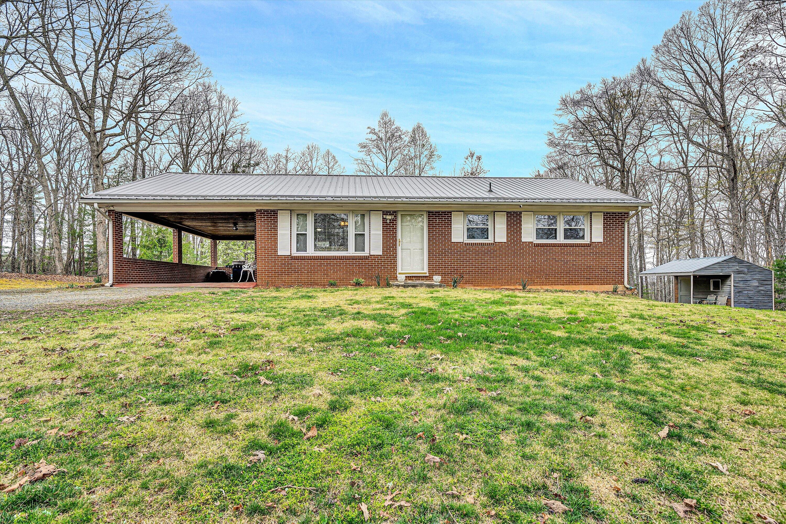 10429 Henry RD