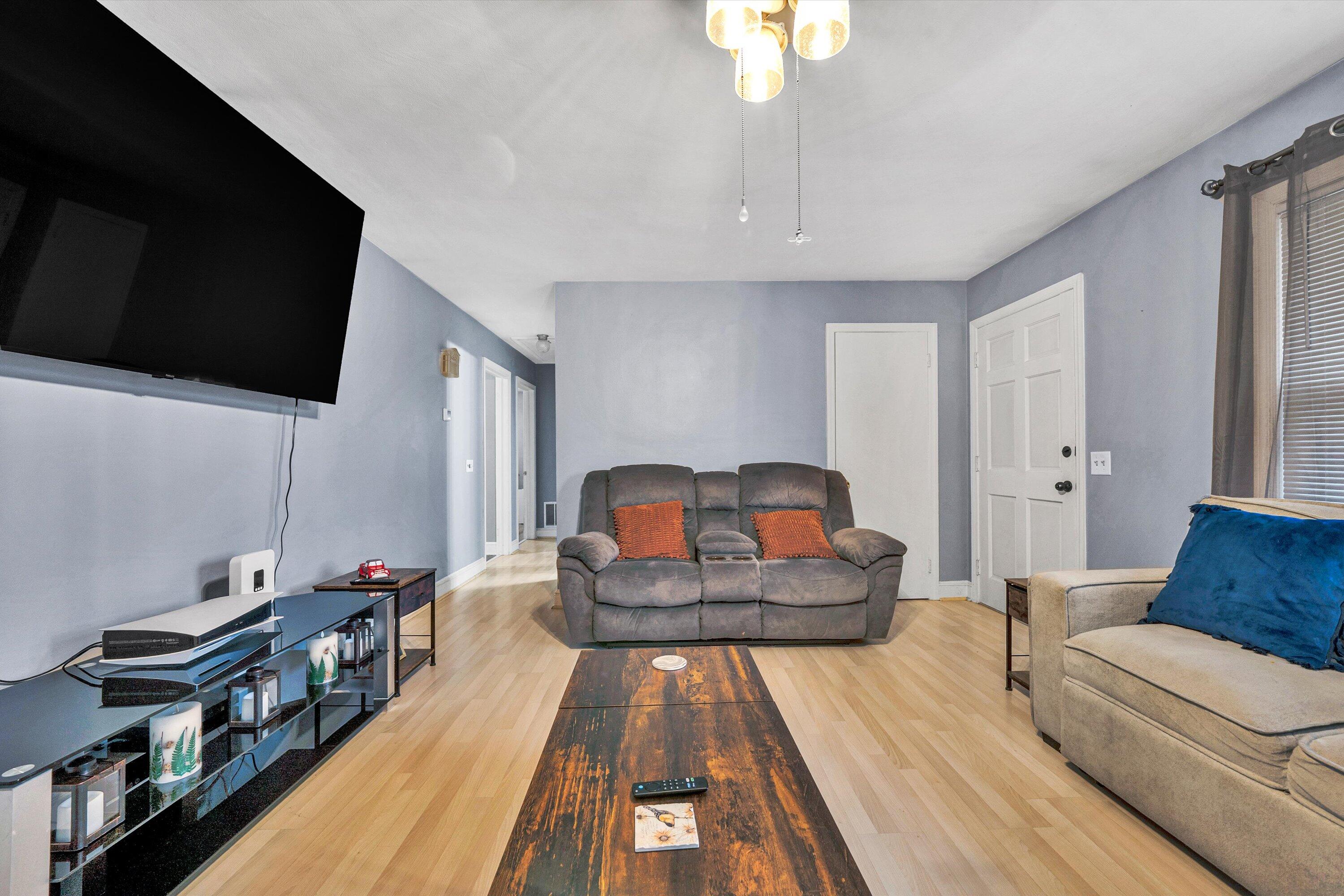 10429 Henry RD