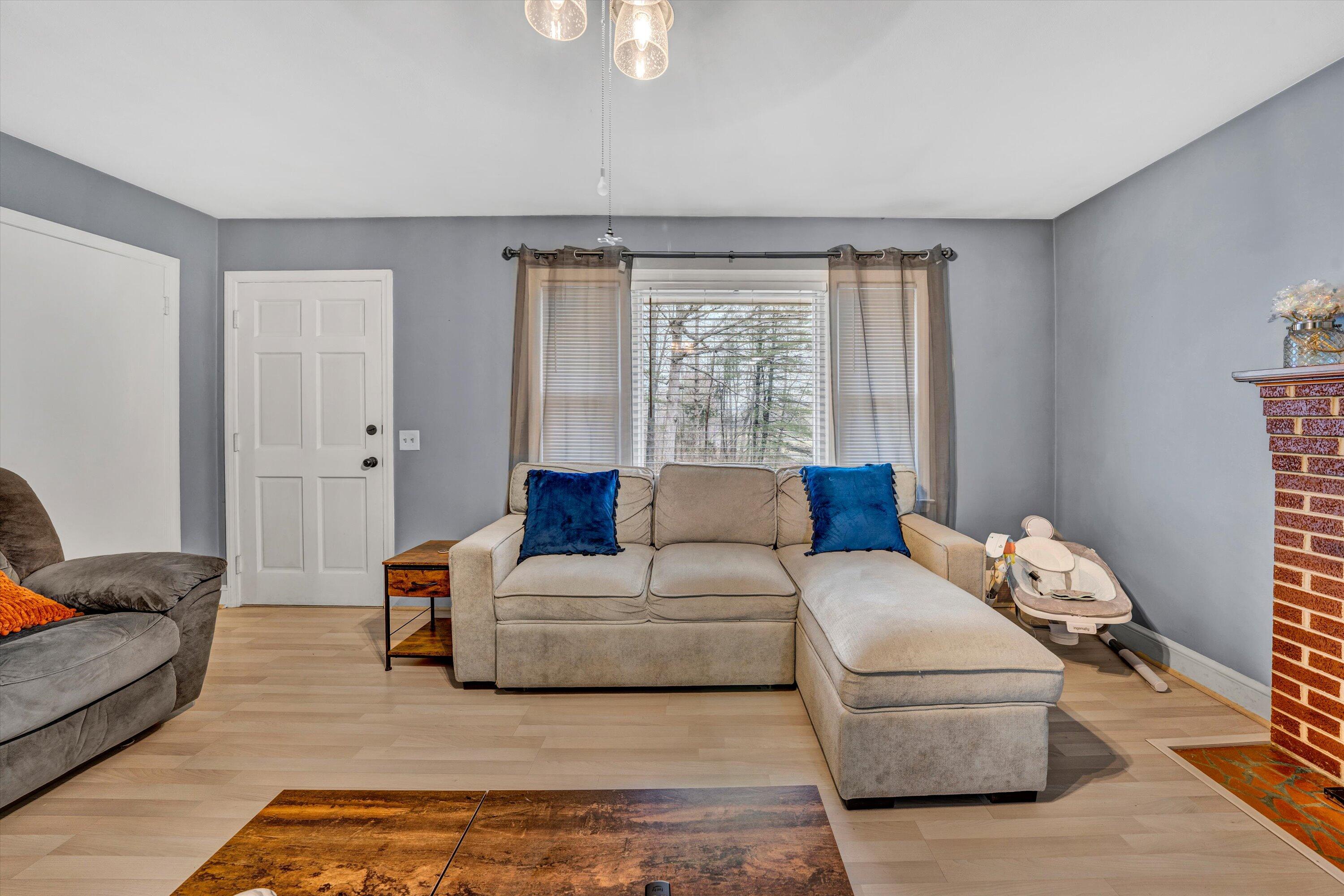 10429 Henry RD