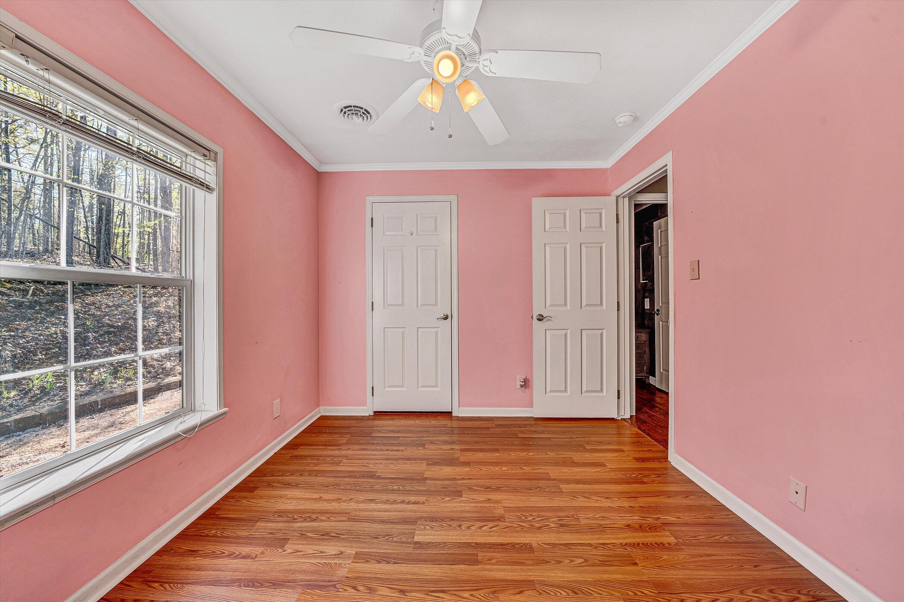3136 White House RD