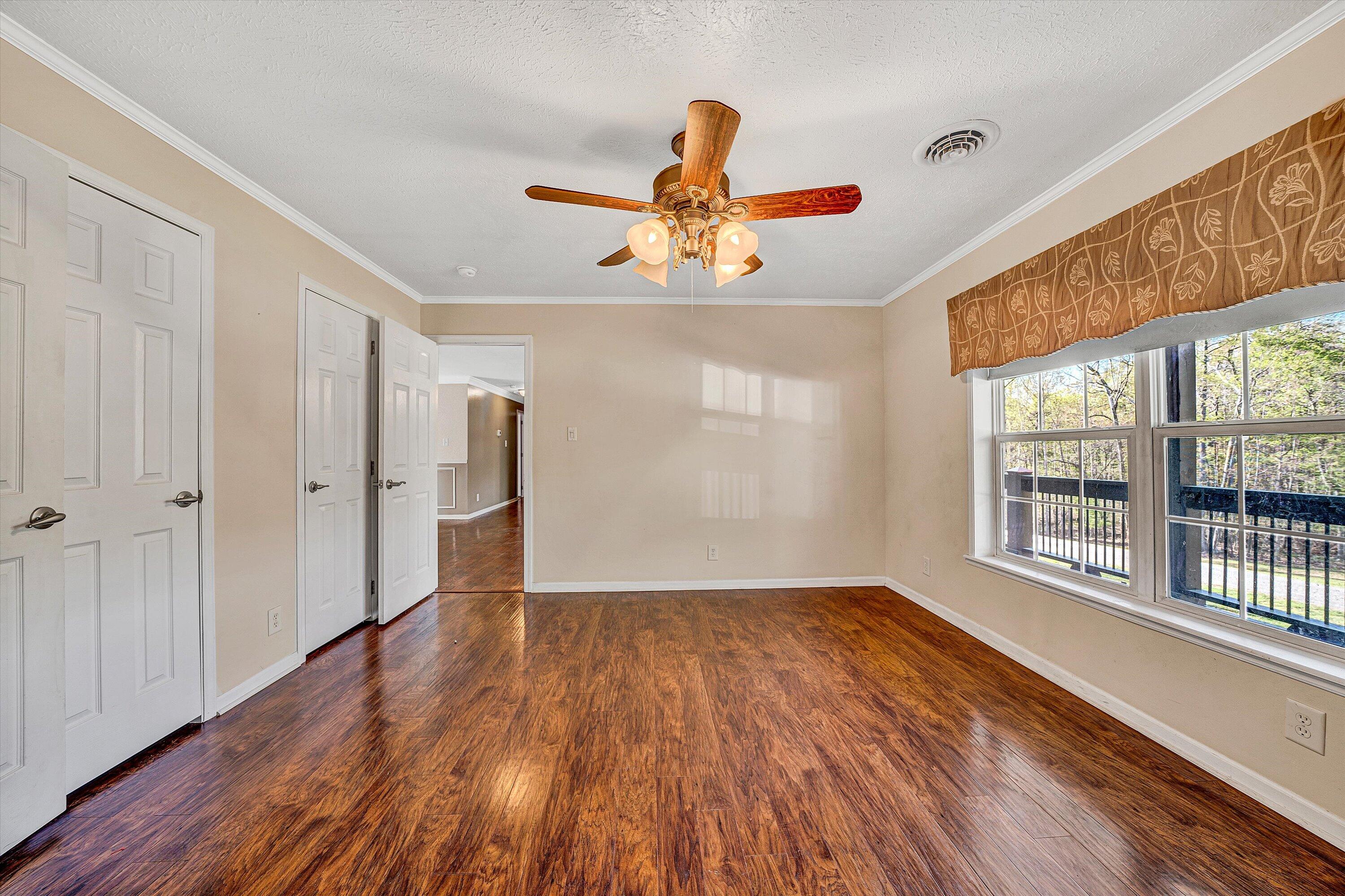 3136 White House RD