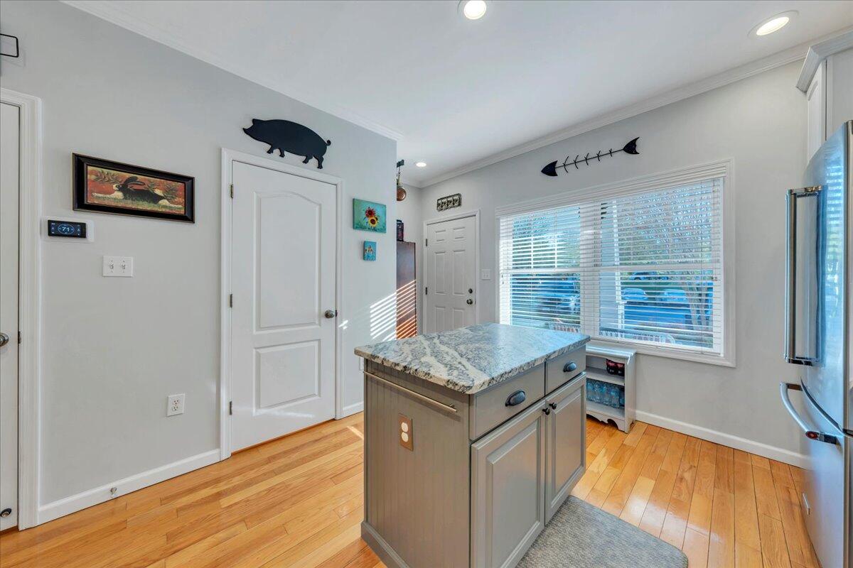 231 Mountain Cove DR Unit: 5