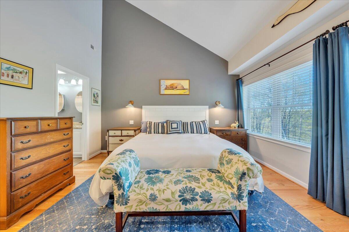 231 Mountain Cove DR Unit: 5