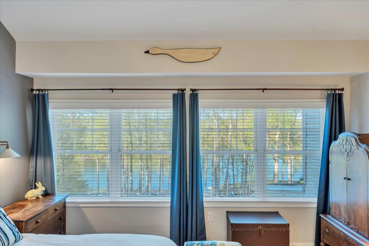 231 Mountain Cove DR Unit: 5