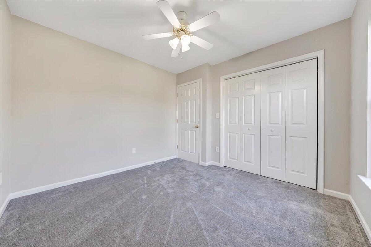 2412 Bloomfield AVE