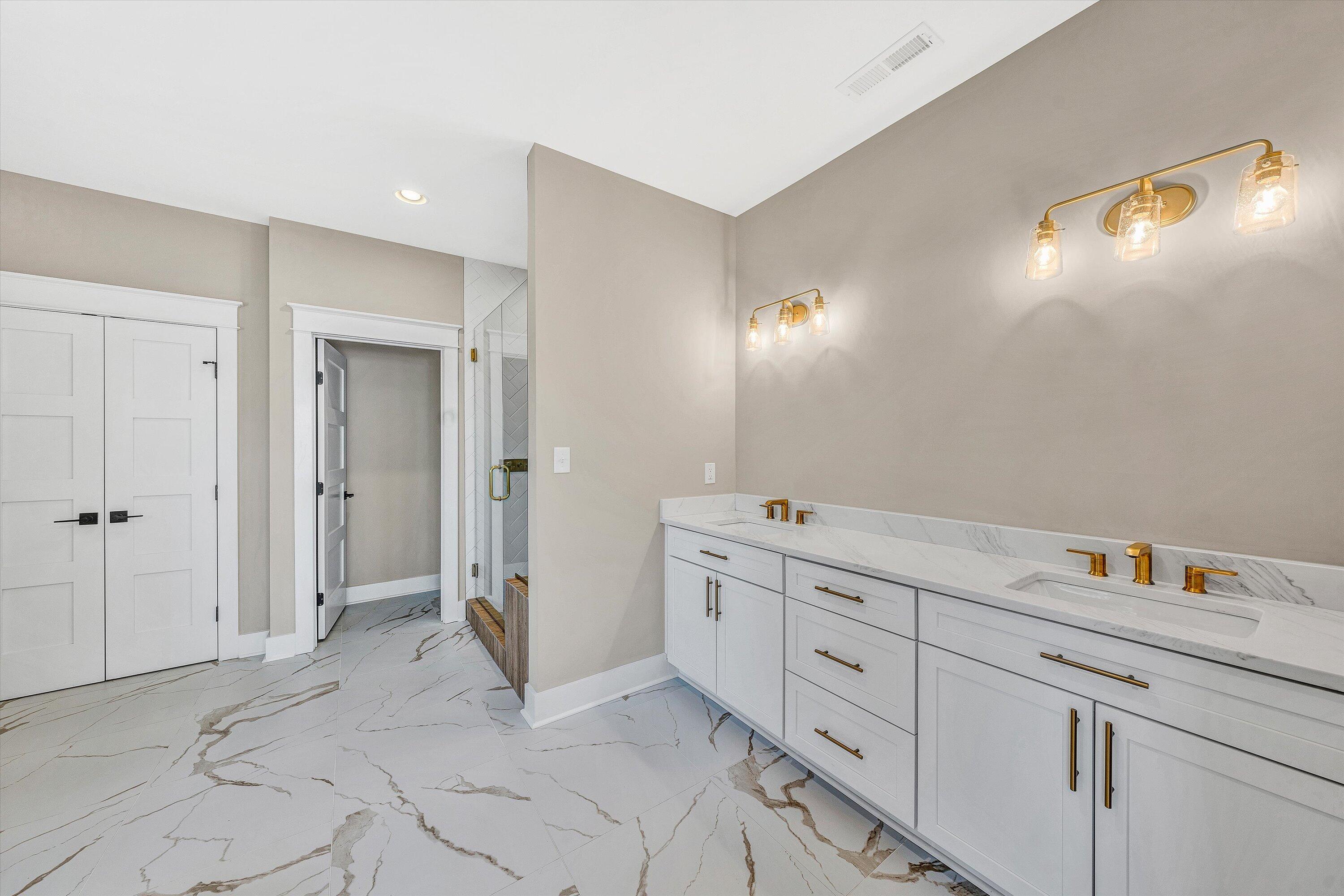 211 Big Cove DR