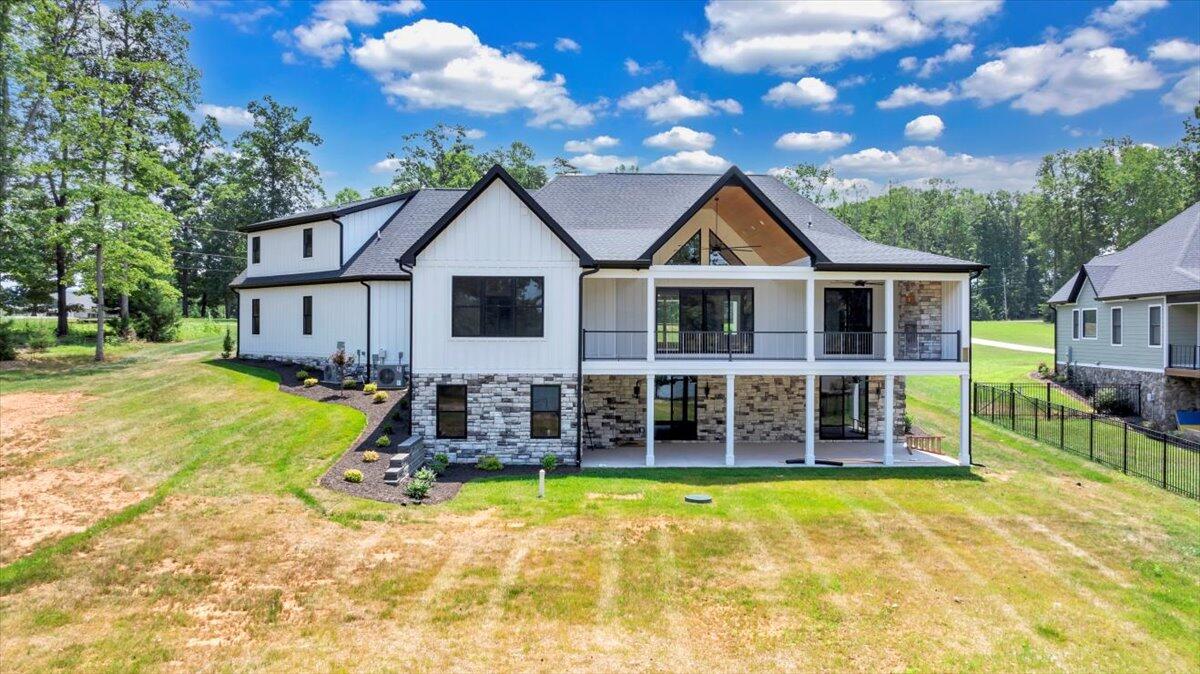 211 Big Cove DR