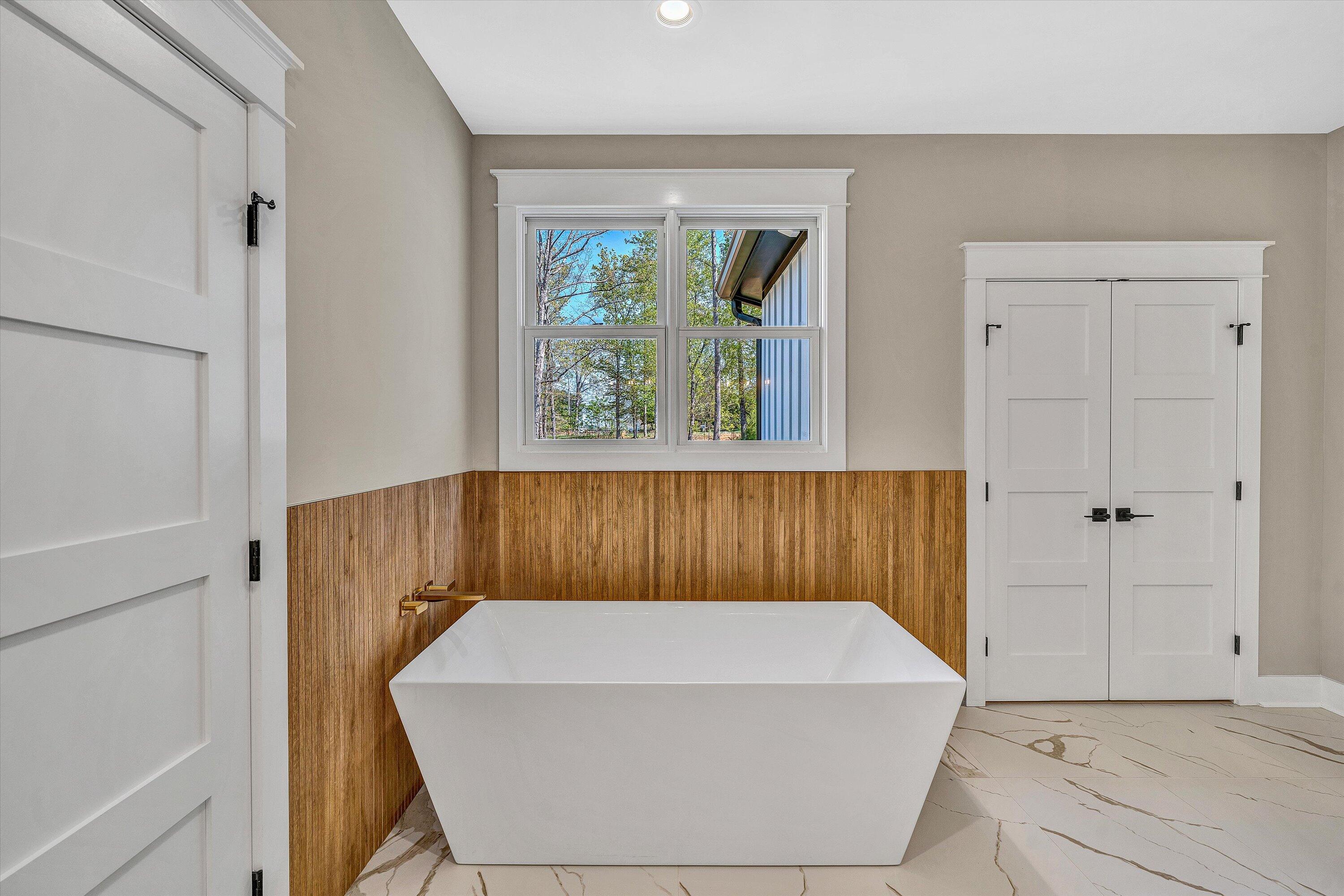 211 Big Cove DR