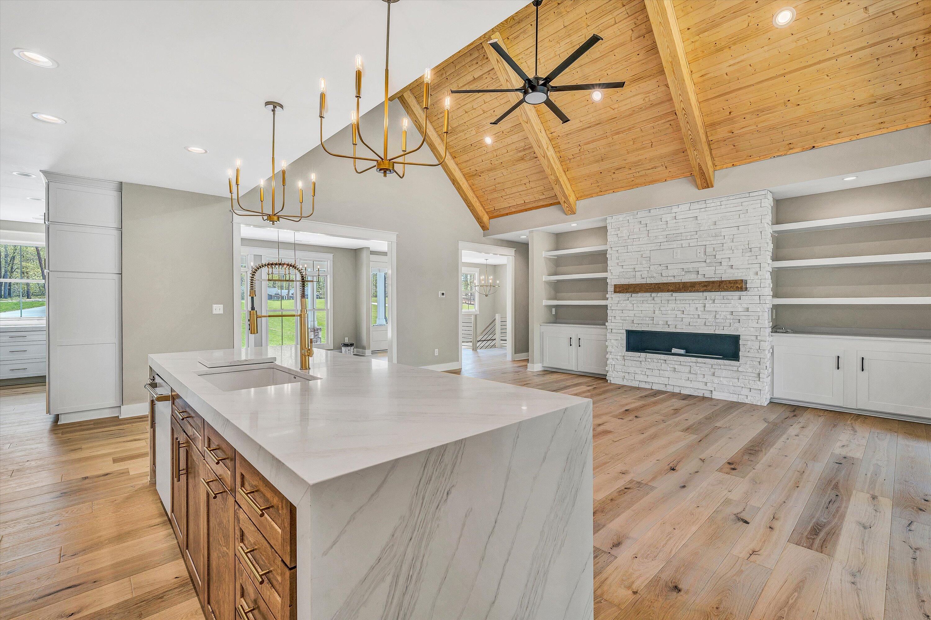 211 Big Cove DR
