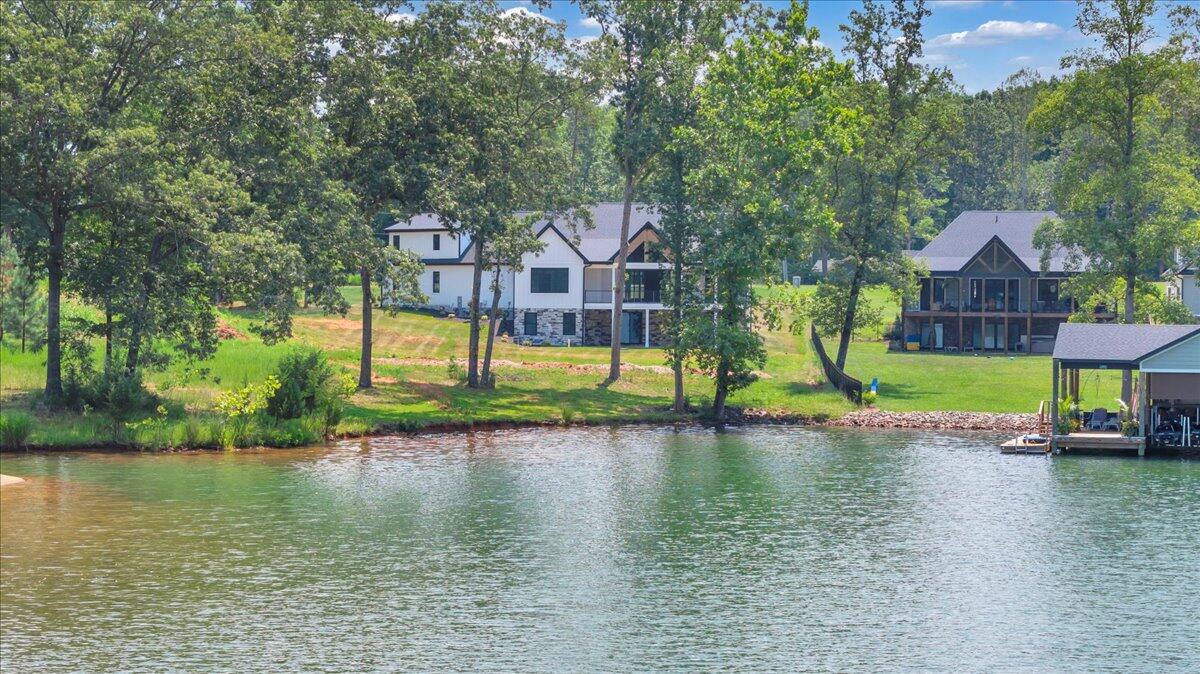 211 Big Cove DR