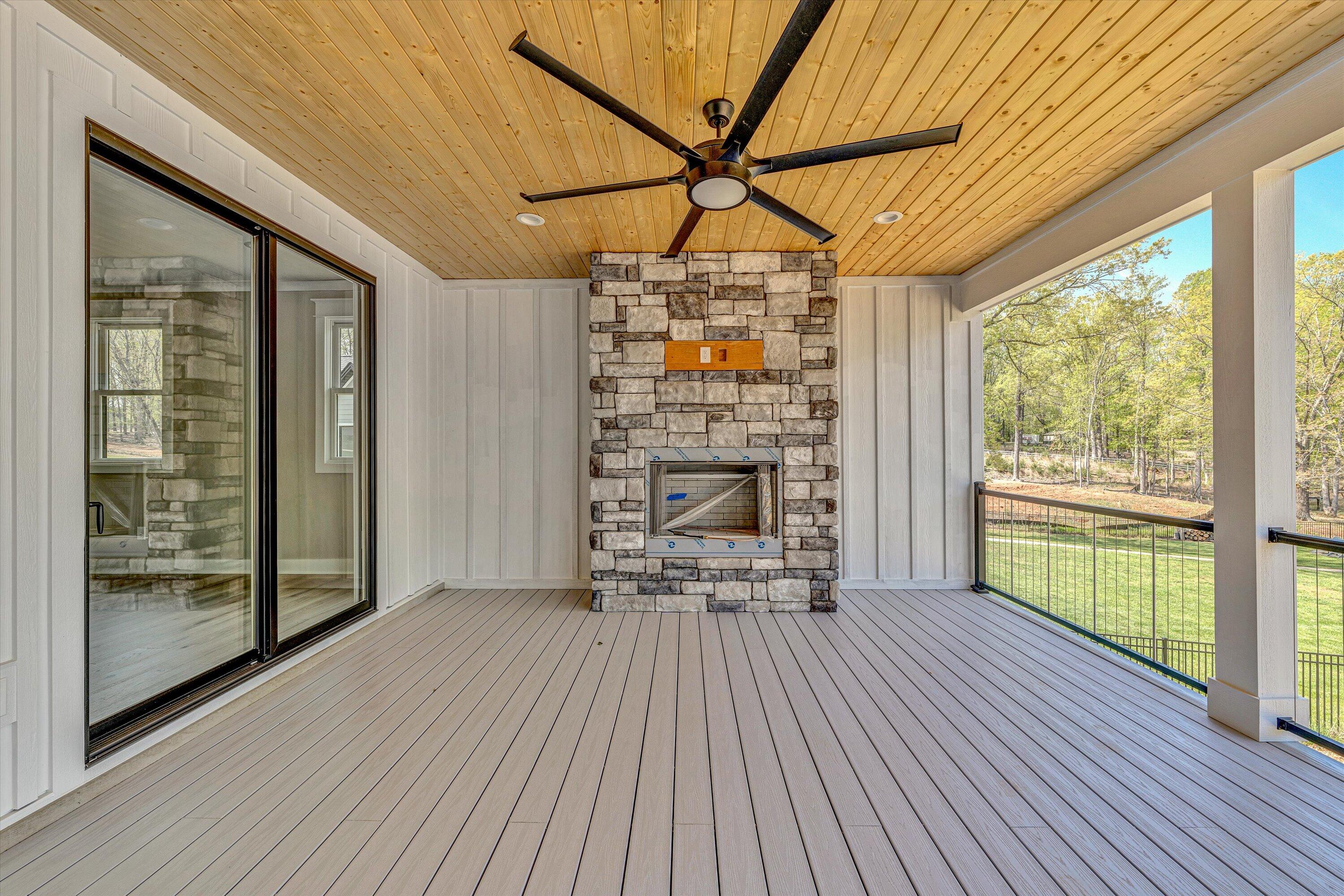 211 Big Cove DR