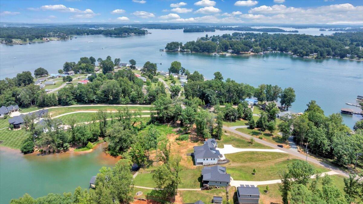 211 Big Cove DR