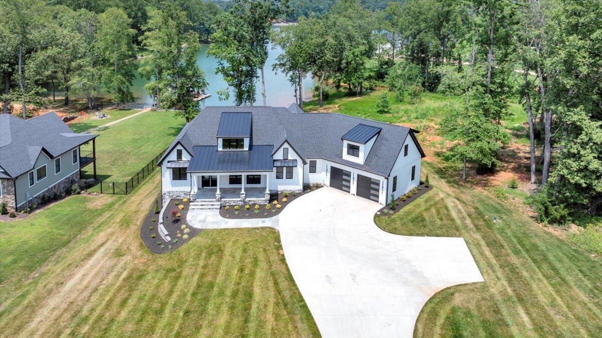 211 Big Cove DR