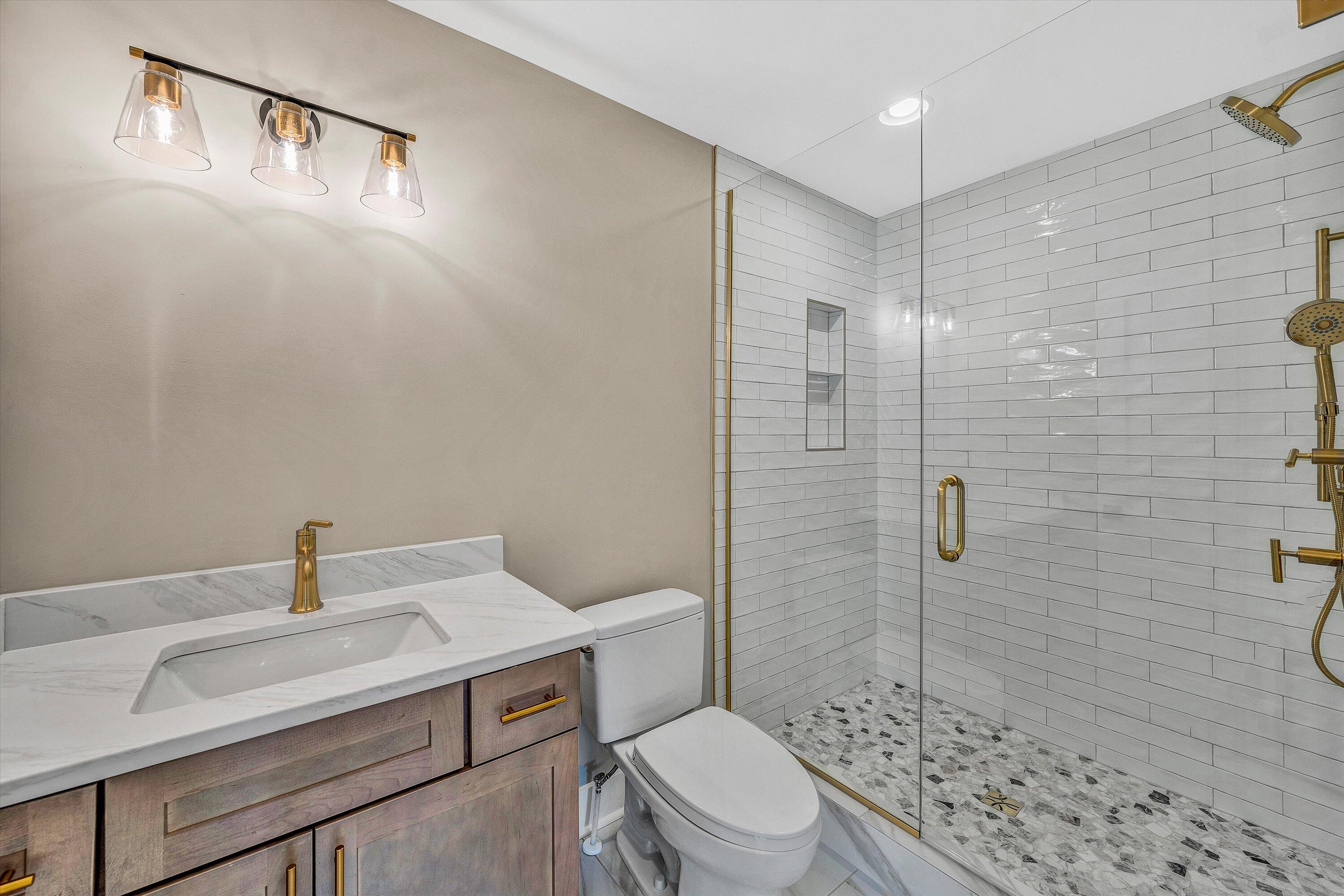 211 Big Cove DR