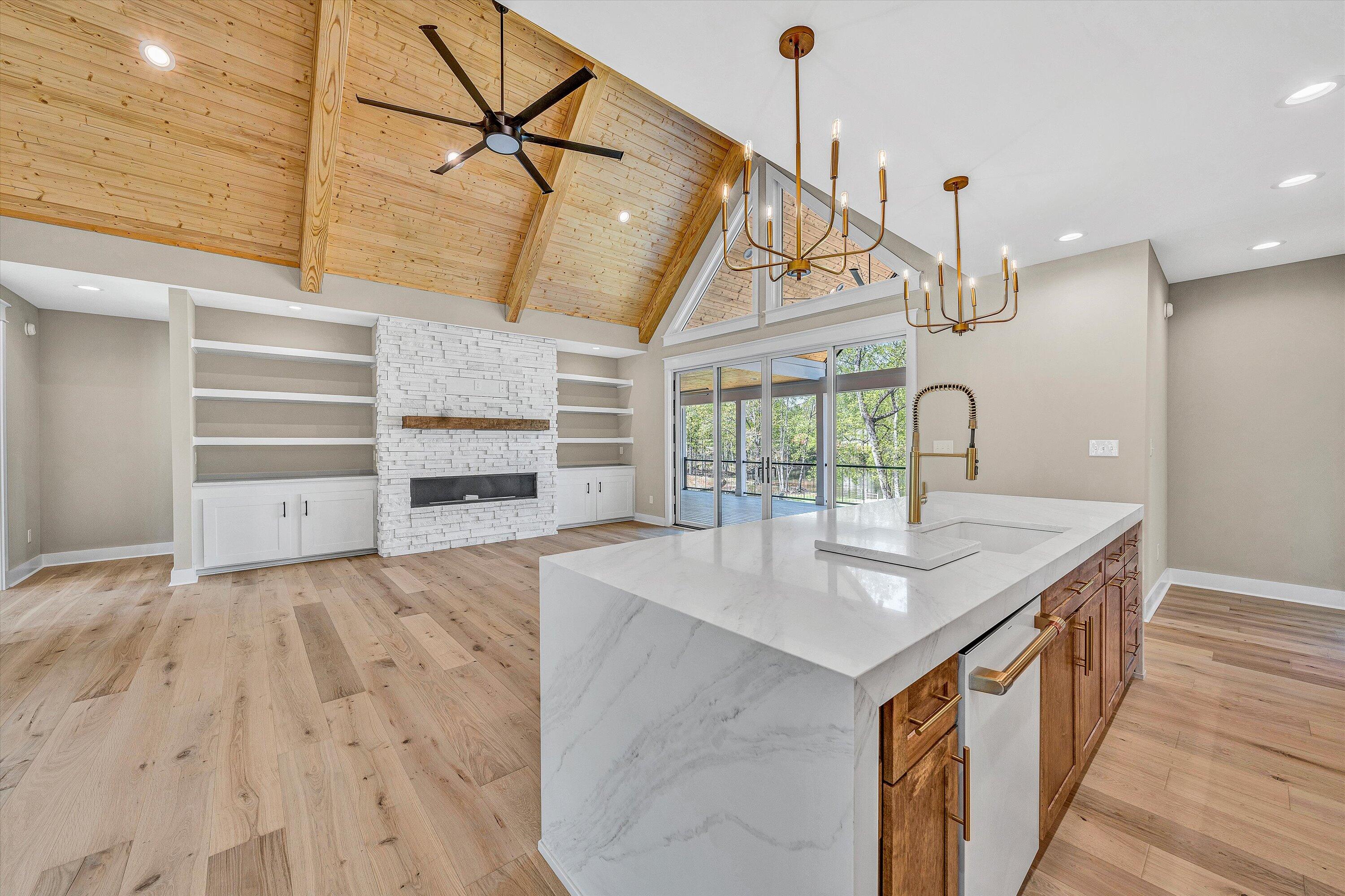 211 Big Cove DR