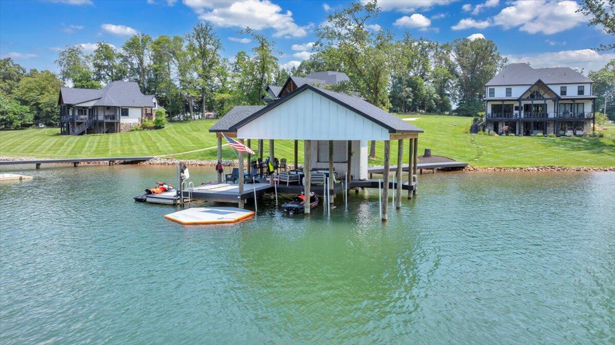 211 Big Cove DR