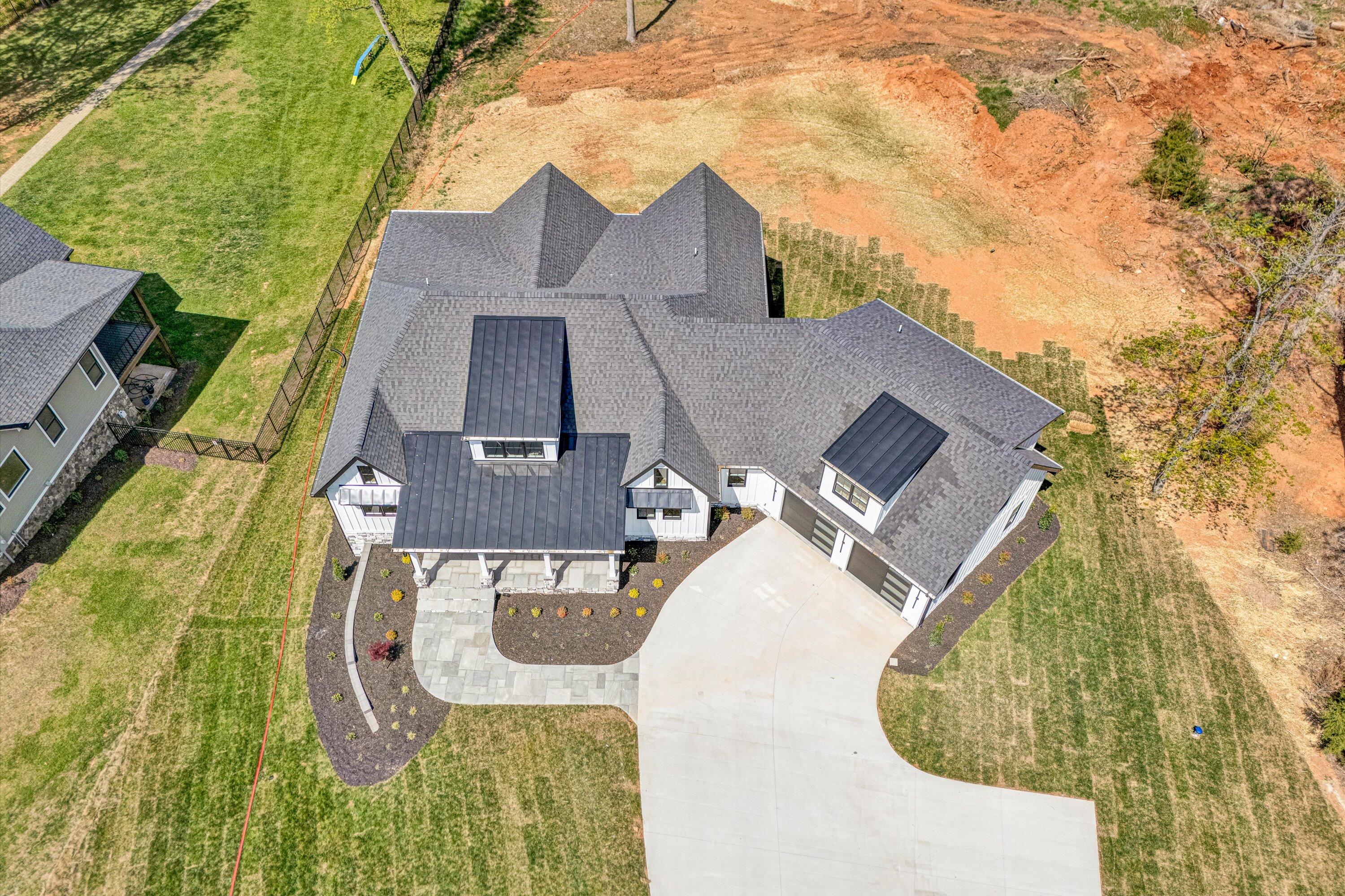211 Big Cove DR