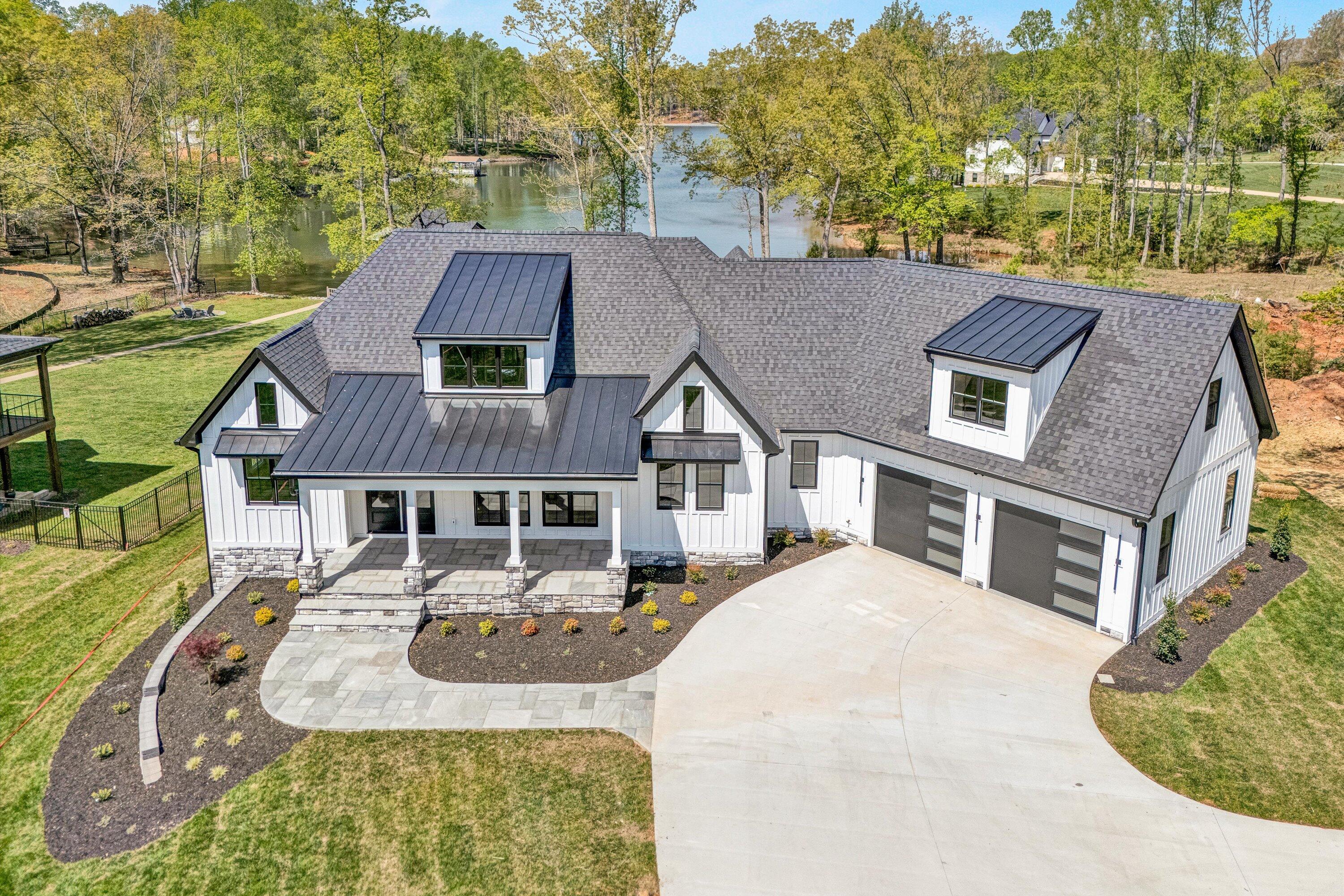 211 Big Cove DR