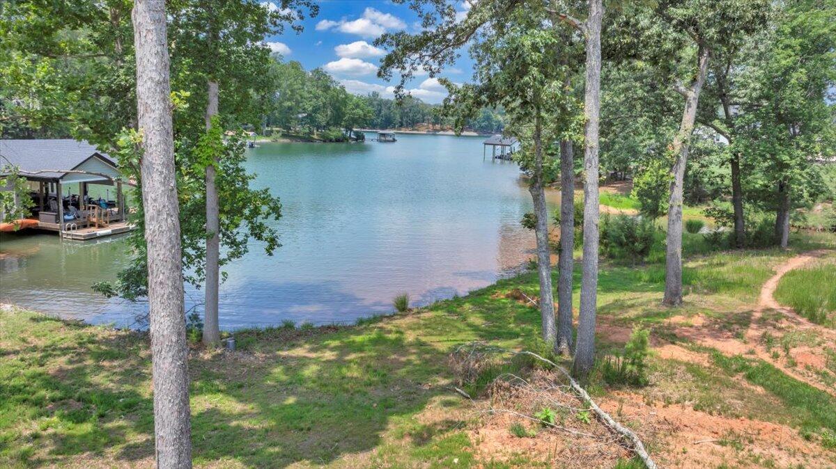 211 Big Cove DR