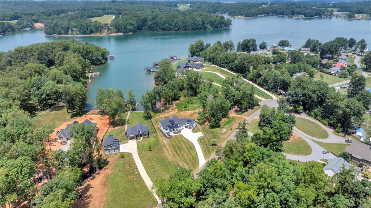211 Big Cove DR