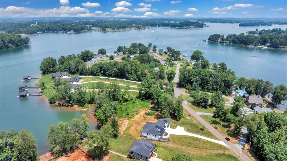211 Big Cove DR