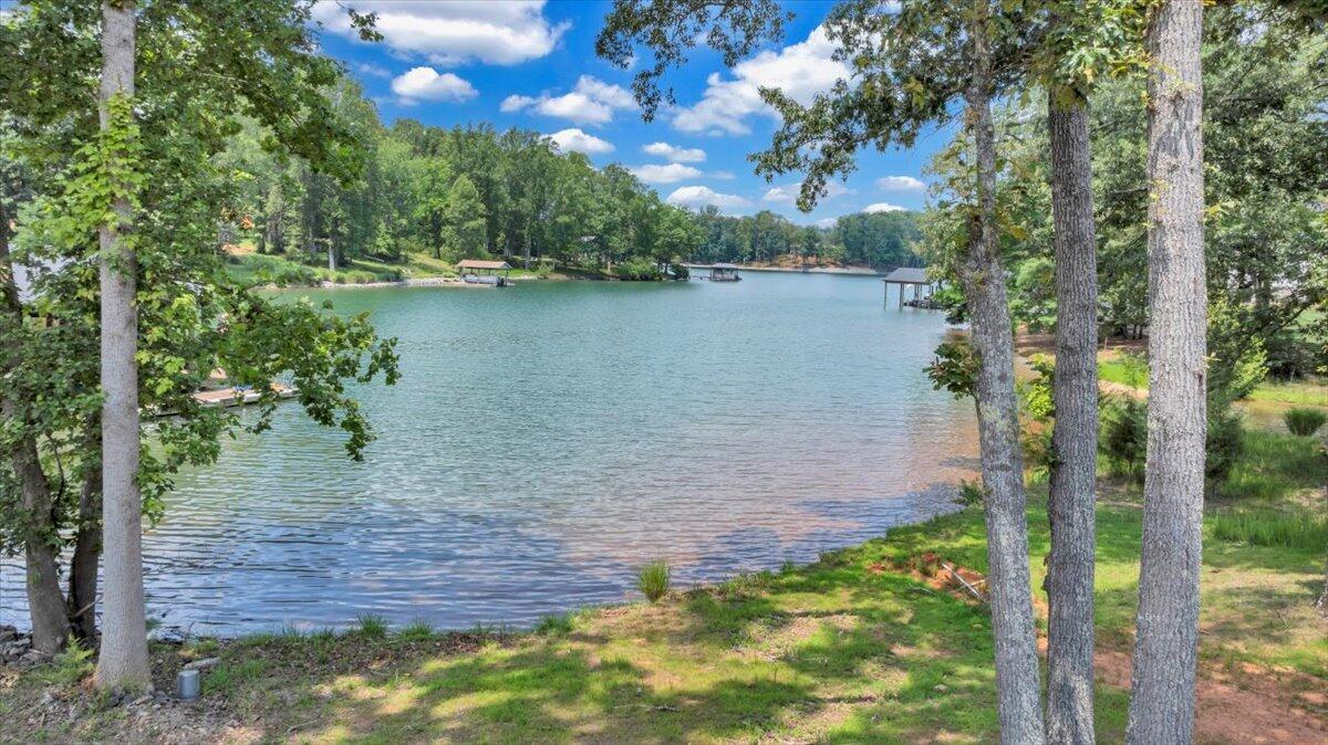211 Big Cove DR