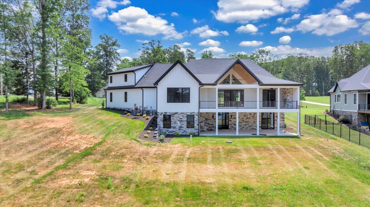 211 Big Cove DR