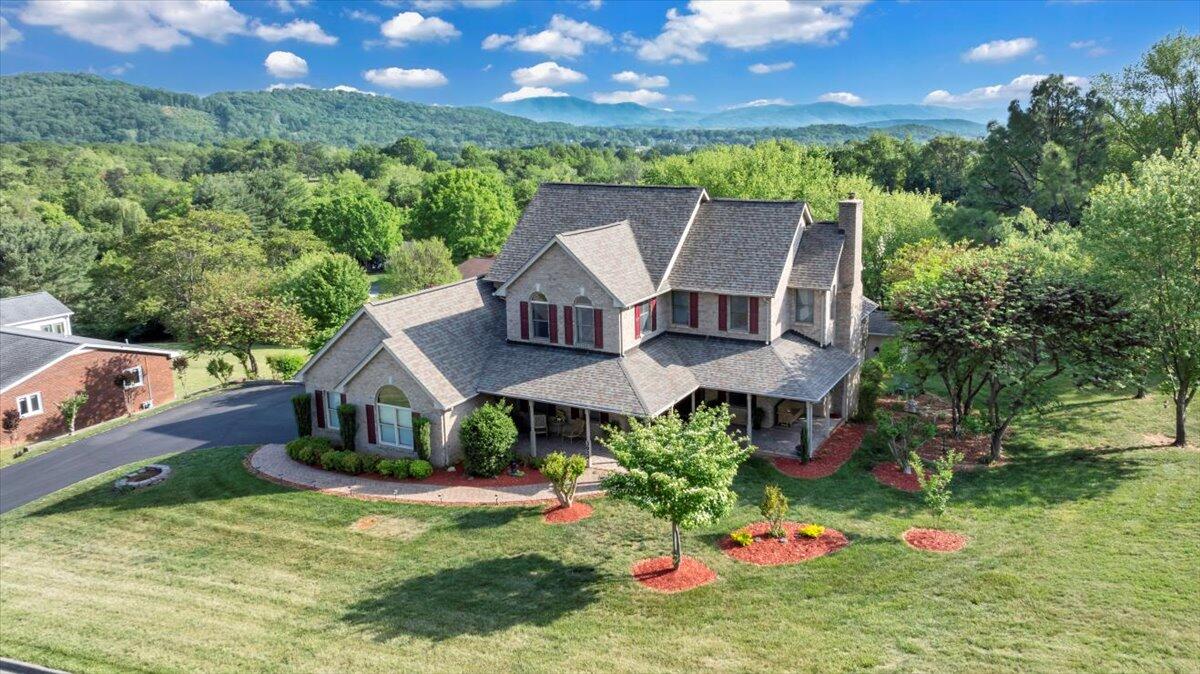 3924 Poplar Grove DR