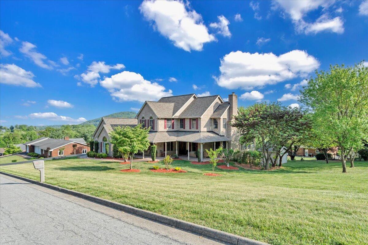 3924 Poplar Grove DR