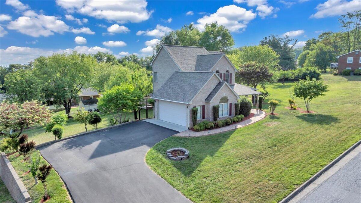 3924 Poplar Grove DR