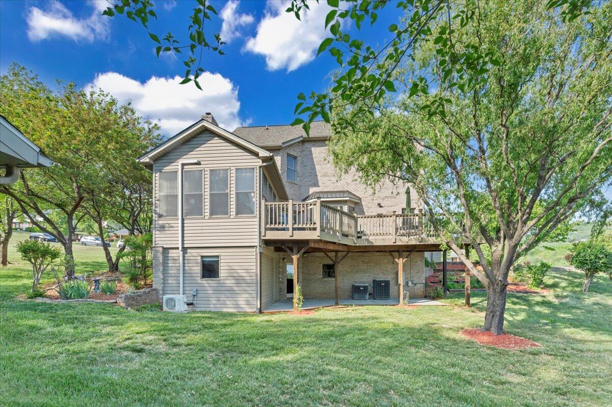 3924 Poplar Grove DR