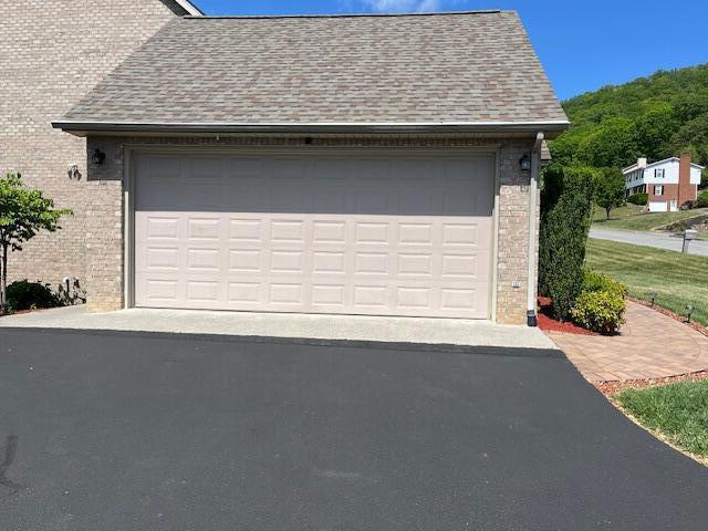 3924 Poplar Grove DR