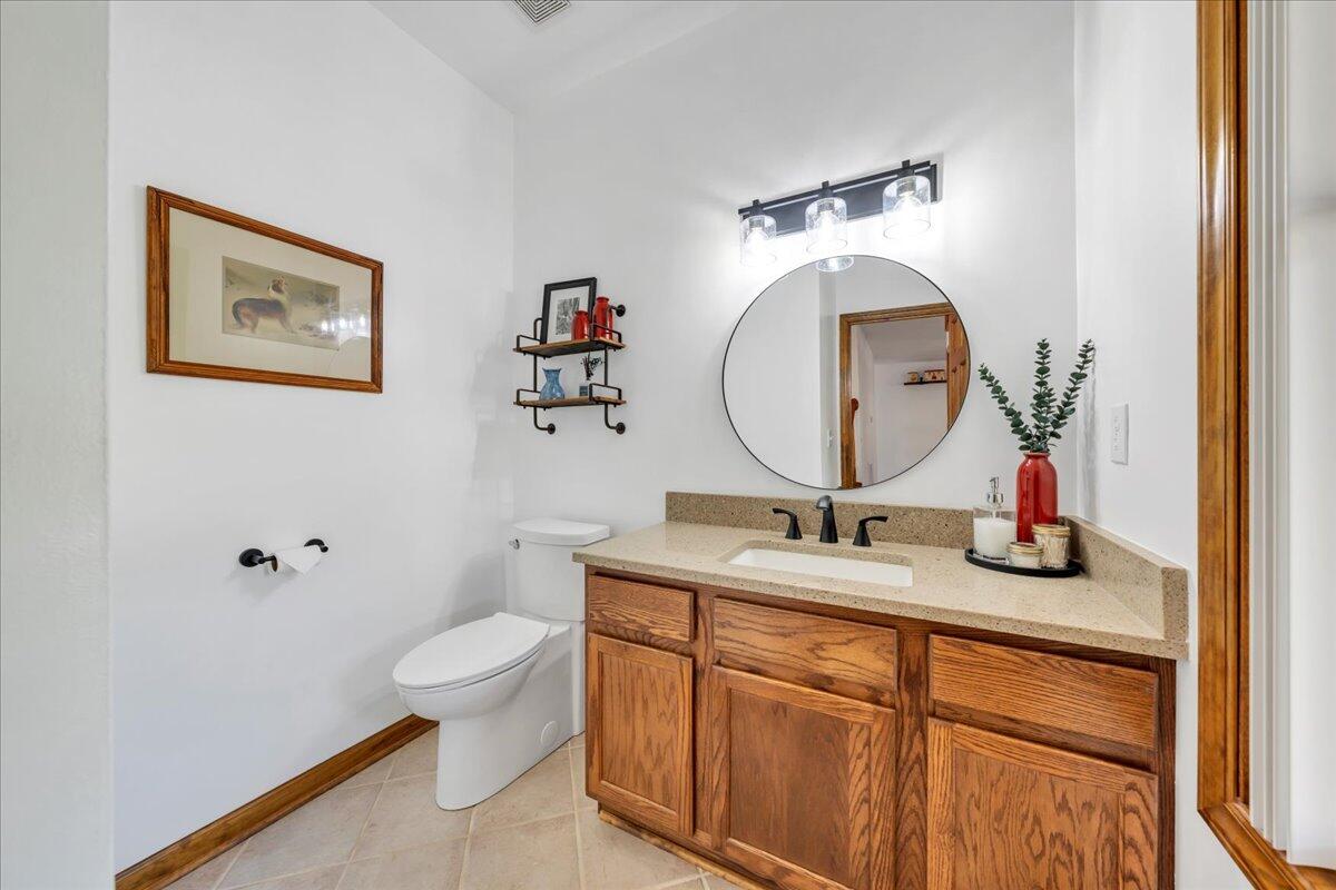 3924 Poplar Grove DR