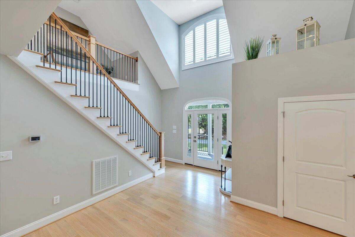 400 Heather LN