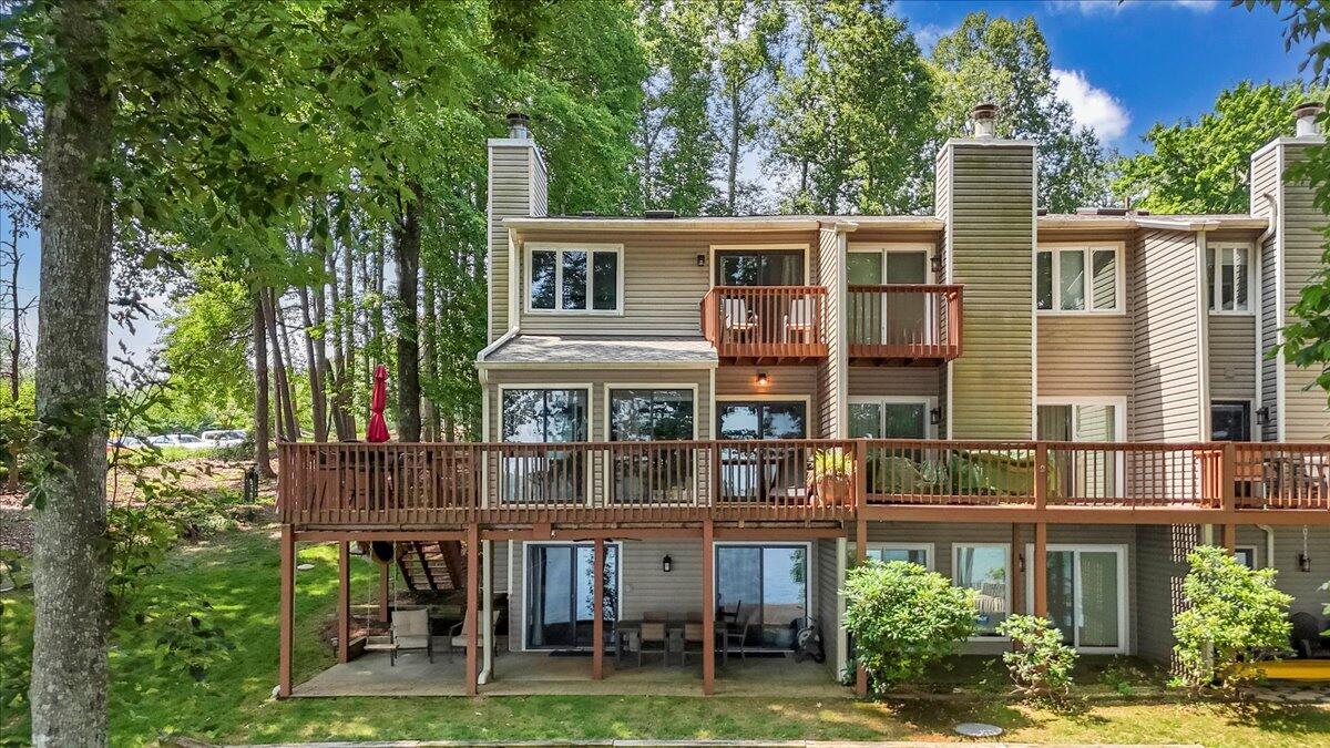 30 Windlass Pointe DR