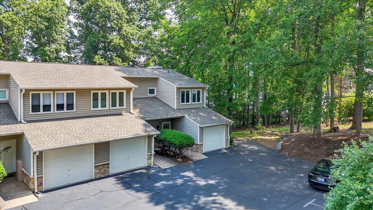30 Windlass Pointe DR