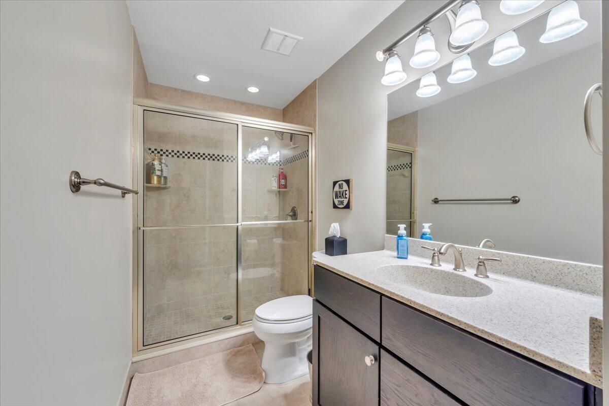 30 Windlass Pointe DR