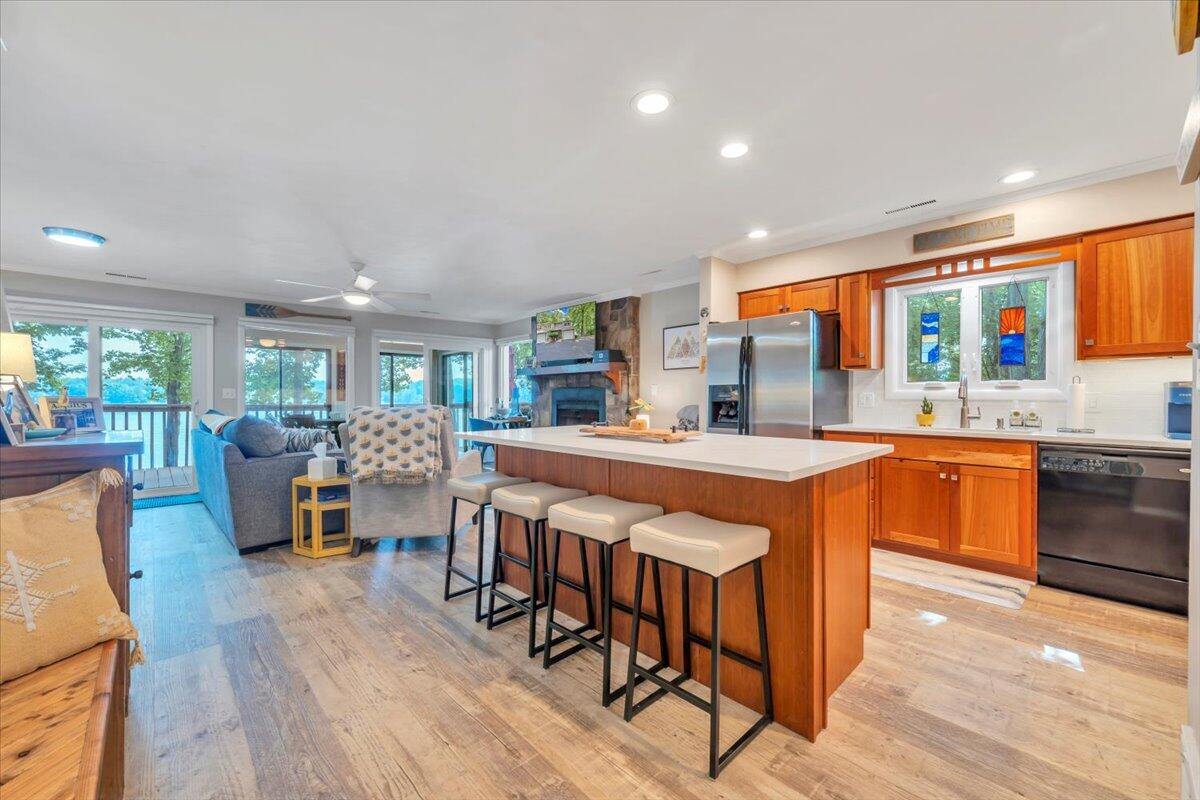 30 Windlass Pointe DR