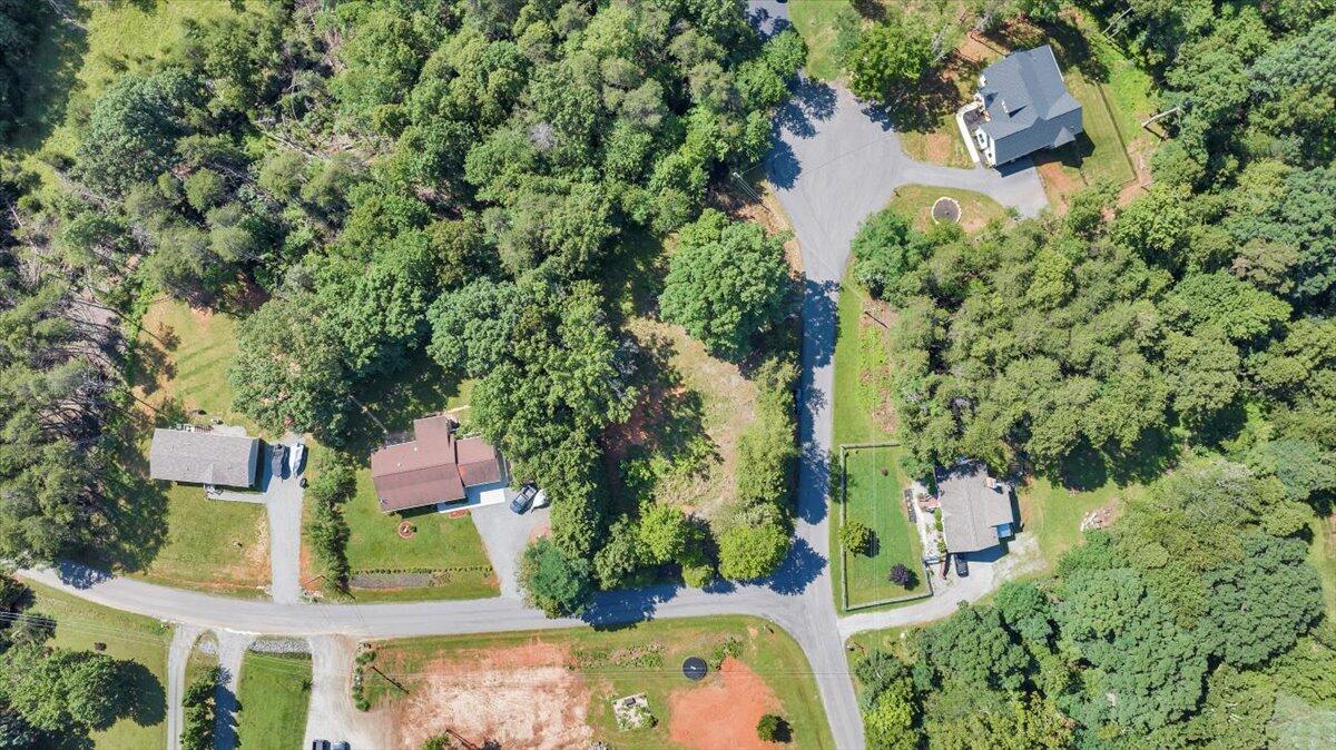 95 Stripers Landing RD