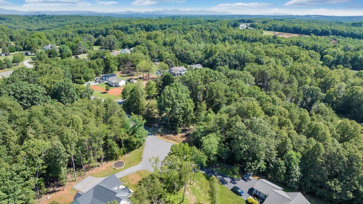 95 Stripers Landing RD