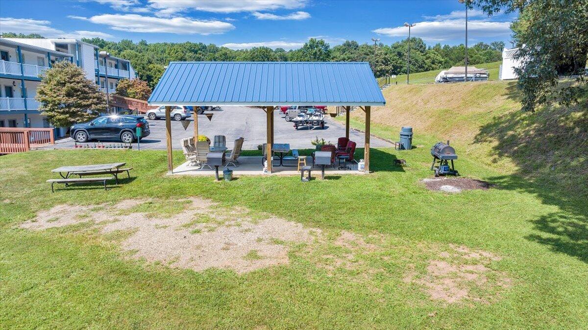 95 Stripers Landing RD