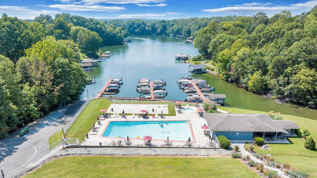 95 Stripers Landing RD