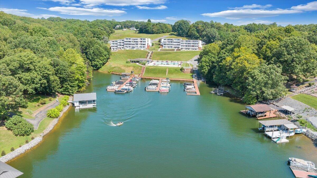 95 Stripers Landing RD