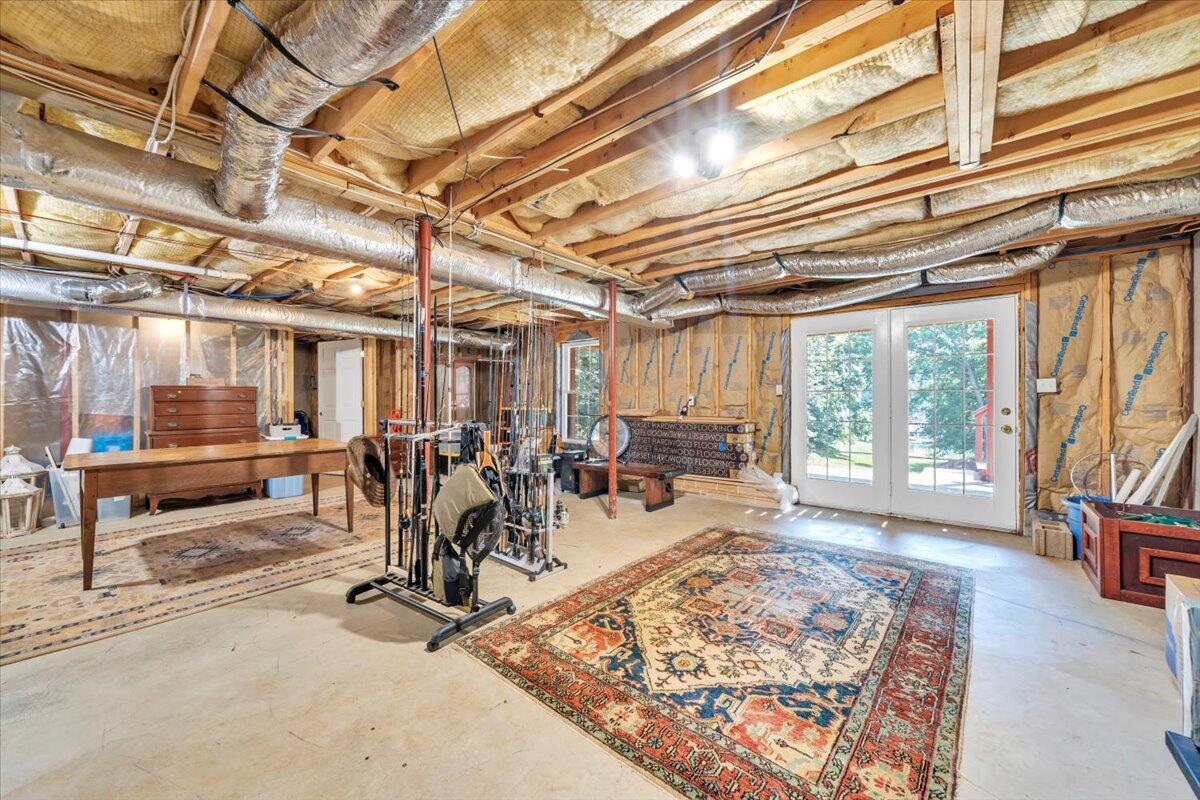 125 Backcove DR