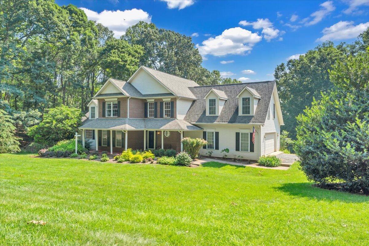 125 Backcove DR